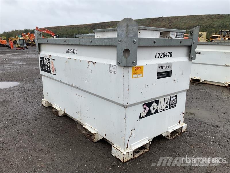 Western Trans Cube Drivstoff og additiv tanker