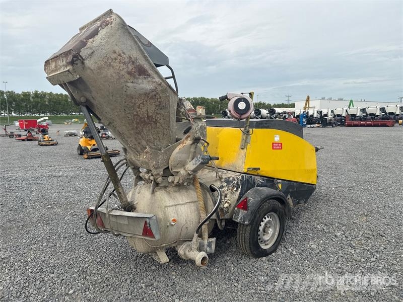 Wilcowa Estrich Boy DC260/55 Dimension 5067mm x 15 Kamionske črpalke za beton