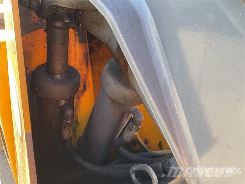 Wille 455B Wheel Loader w/ Vilakoneoy Self Loading Gritt ホイールローダー・タイヤショベル