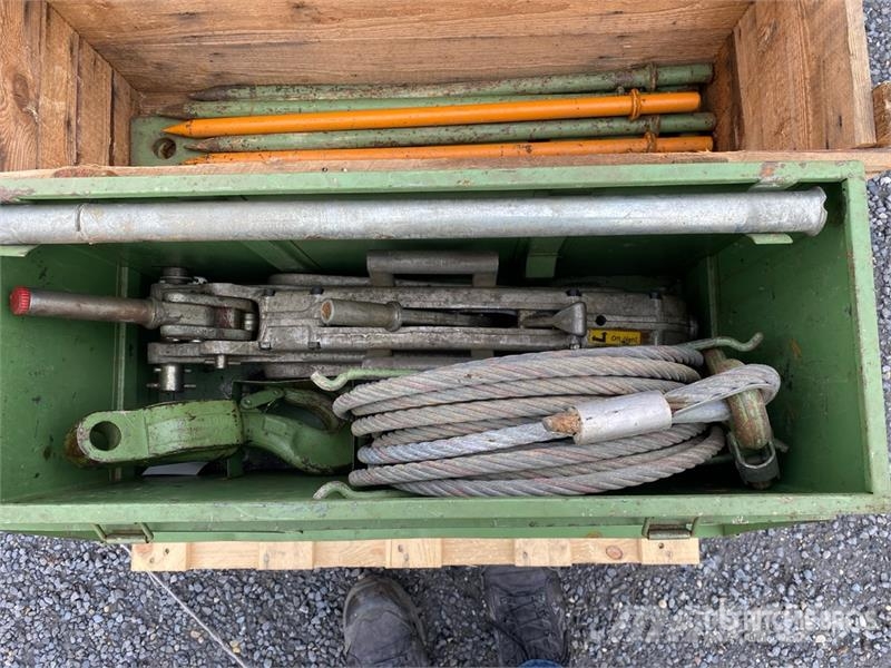  Wire Rope Pulley 3500 kg معدات البناء - غير ذلك