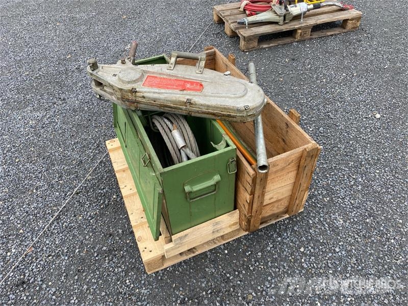  Wire Rope Pulley 3500 kg معدات البناء - غير ذلك
