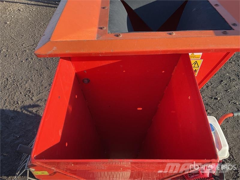  Wood Chipper Broyeur de végétaux