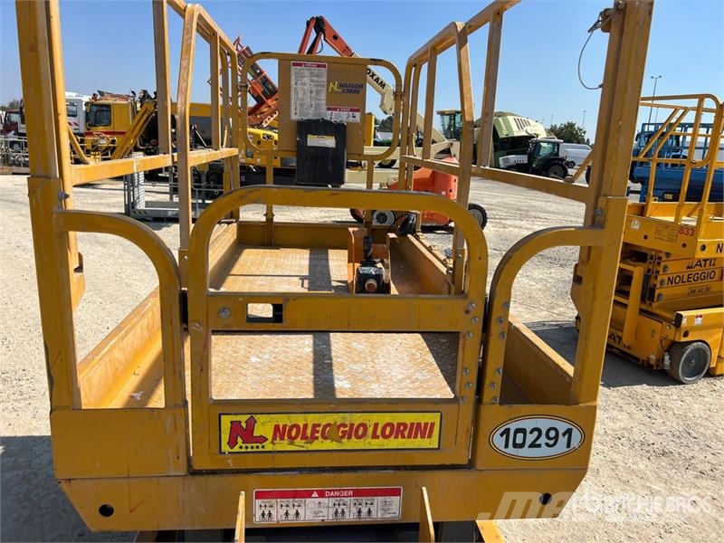 XCMG XG1012AC Electric Scissor Lift Škarjaste dvižne ploščadi