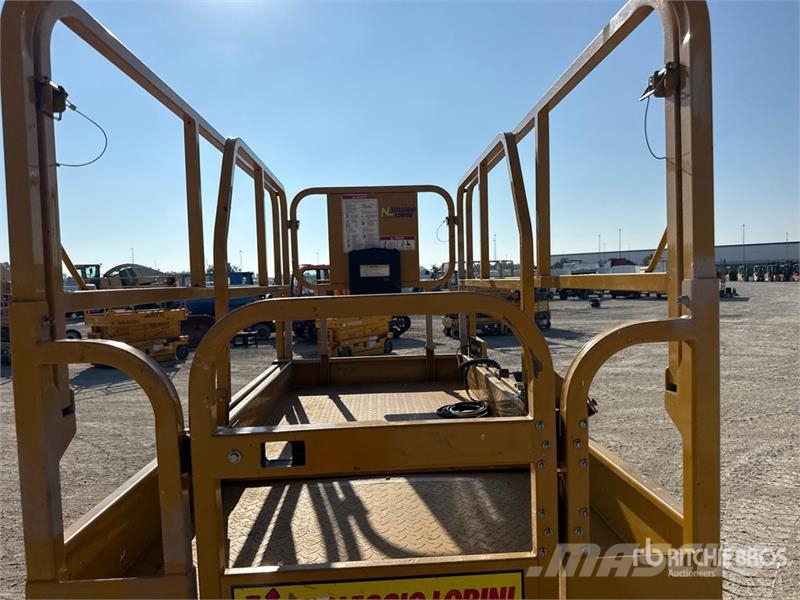 XCMG XG1412AC Electric Scissor Lift Ножични работни платформи