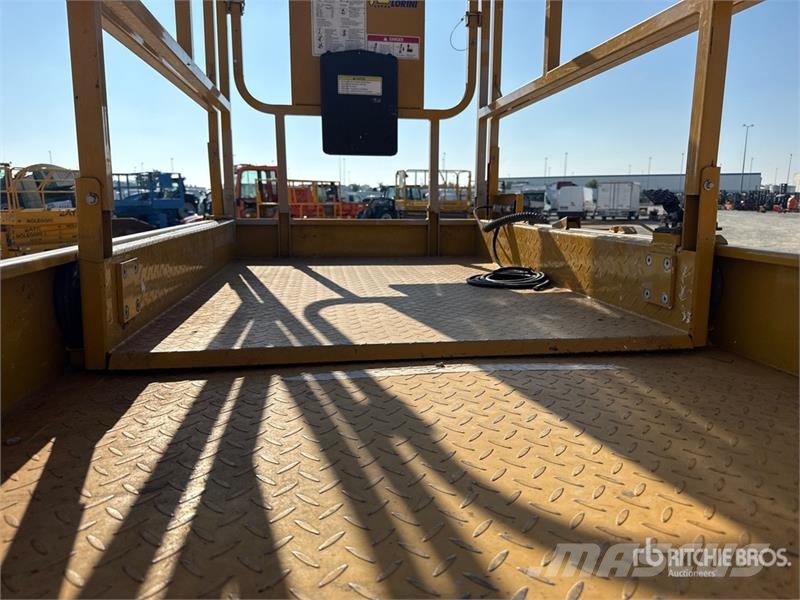 XCMG XG1412AC Electric Scissor Lift Ножични работни платформи
