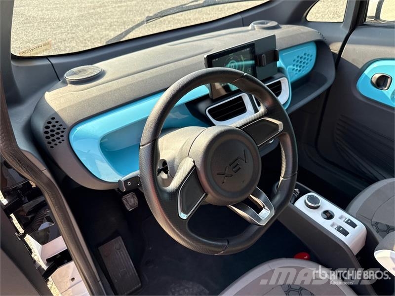 XEV Yoyo Electric 2-Seater Mini-Car Automobile Carros