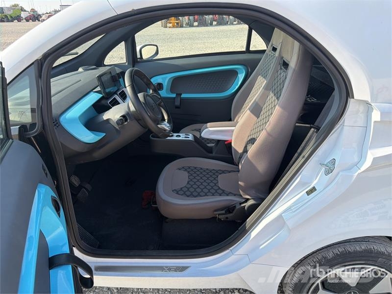 XEV Yoyo Electric 2-Seater Mini-Car Automobile Carros