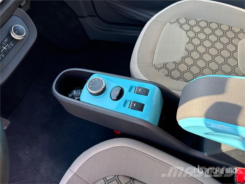 XEV Yoyo Electric 2-Seater Mini-Car Automobile Carros