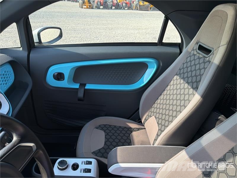 XEV Yoyo Electric 2-Seater Mini-Car Automobile Carros