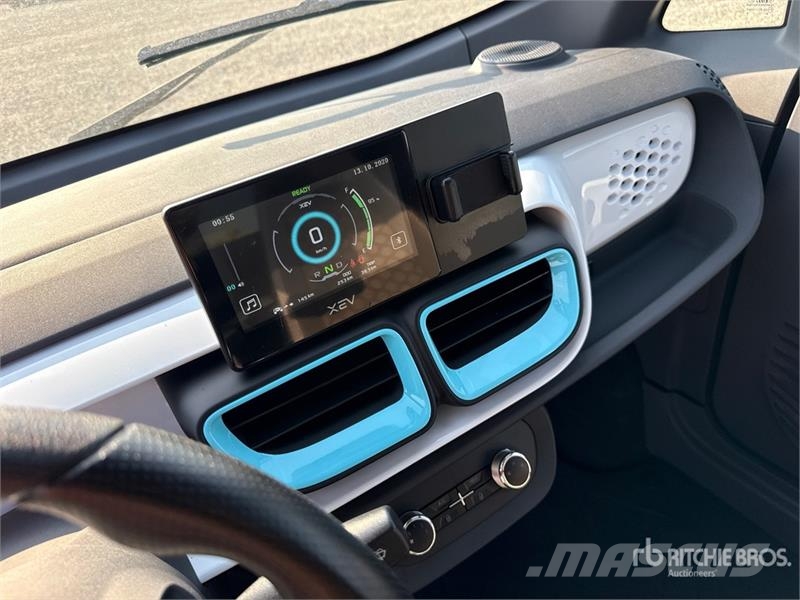 XEV Yoyo Electric 2-Seater Mini-Car Automobile Carros