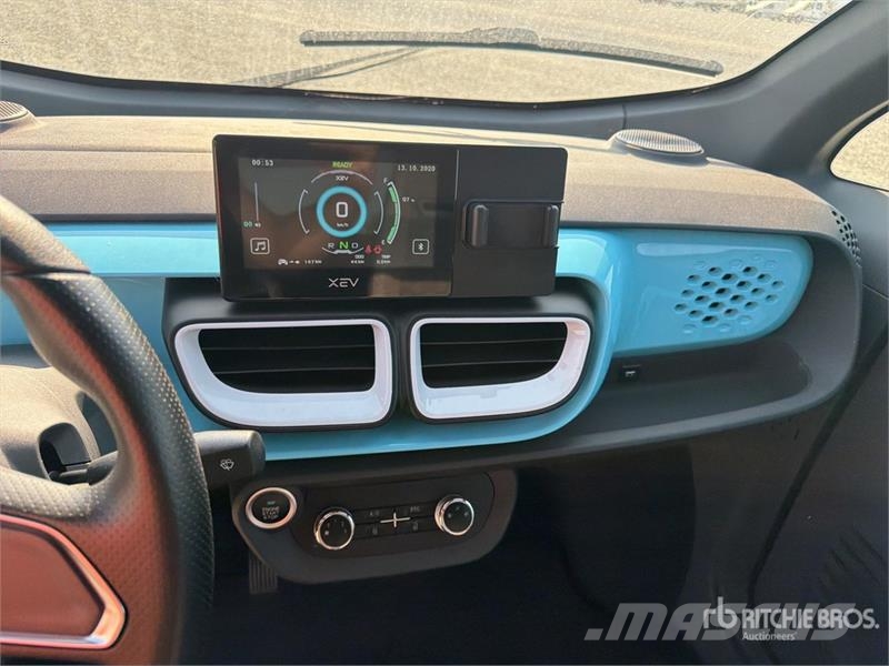 XEV Yoyo Electric 2-Seater Mini-Car Automobile Carros
