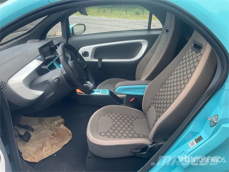 XEV Yoyo Electric Automobile Henkilöautot