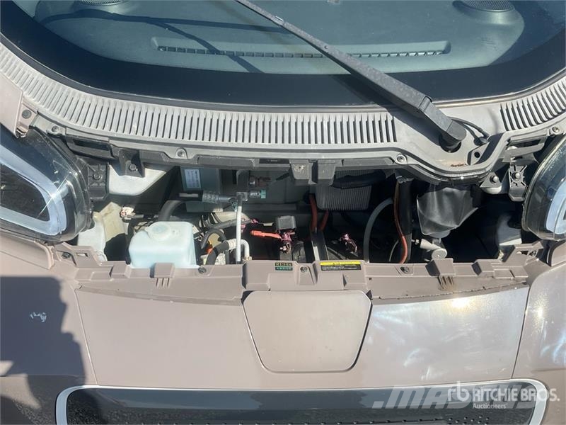 XEV Yoyo Electric Automobile Henkilöautot