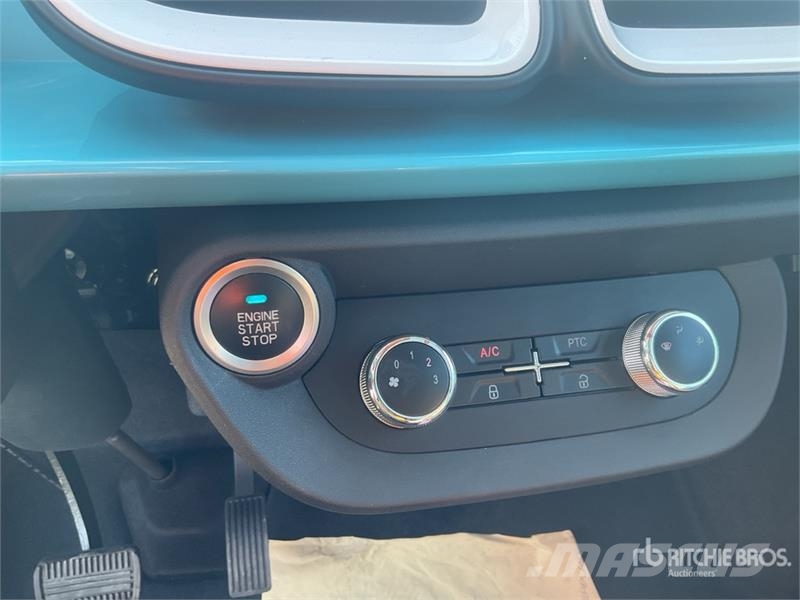  XEV Yoyo Electric Automobile PKWs