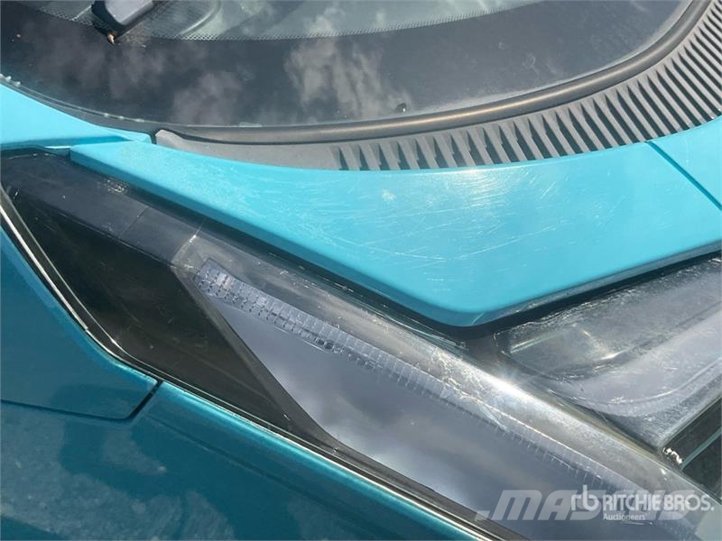 XEV Yoyo Electric Automobile Henkilöautot