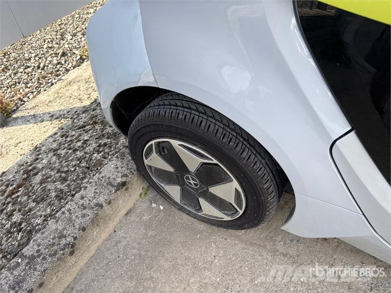 XEV Yoyo Electric Automobile Cars
