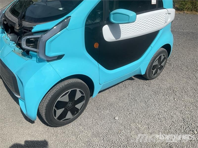  XEV Yoyo Electric Automobile PKWs