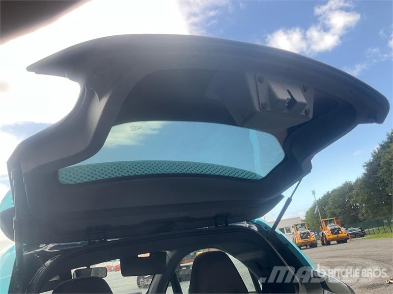 XEV Yoyo Electric Automobile Henkilöautot