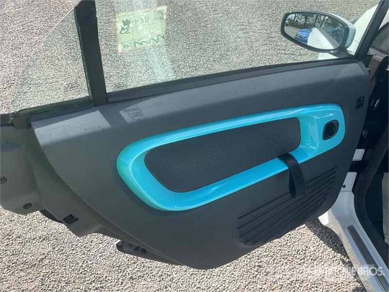  XEV Yoyo Electric Automobile Carros