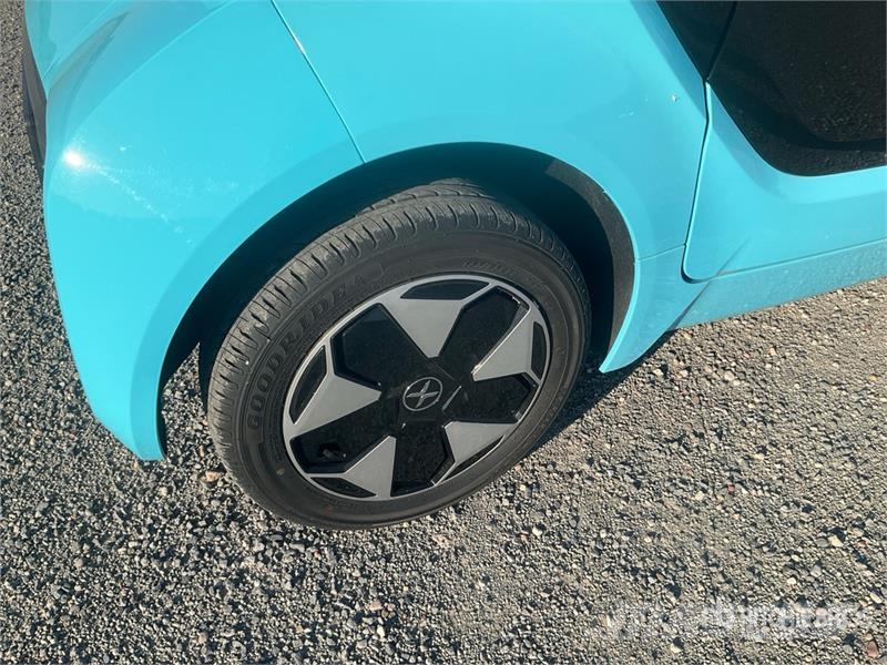 XEV Yoyo Electric Automobile Carros