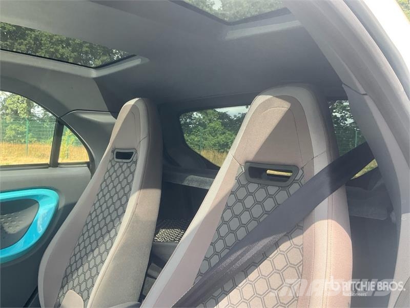  XEV Yoyo Electric Automobile Carros