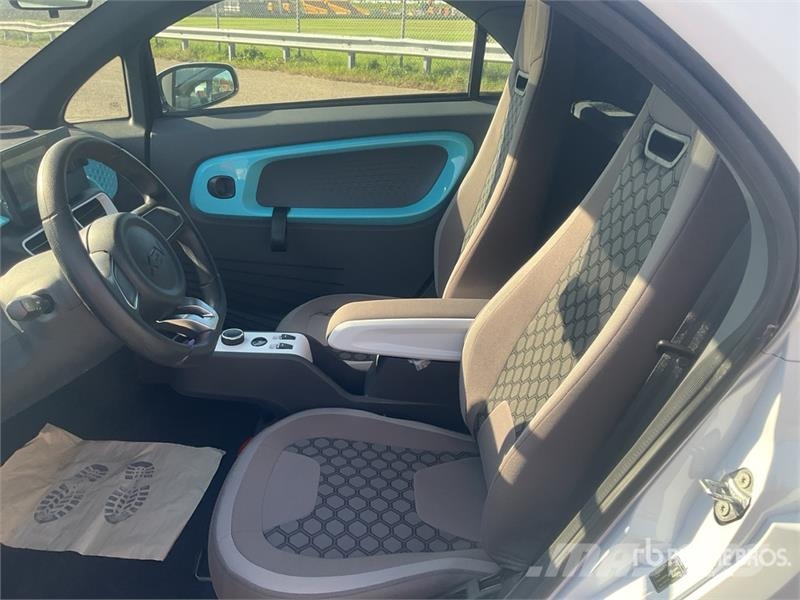 XEV Yoyo Electric Automobile PKWs