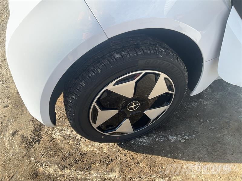  XEV Yoyo Electric Automobile PKWs