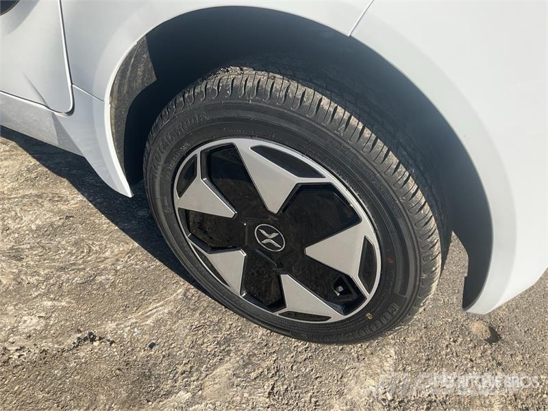  XEV Yoyo Electric Automobile PKWs