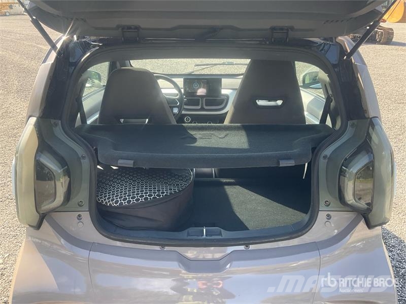 XEV Yoyo Electric Automobile Henkilöautot