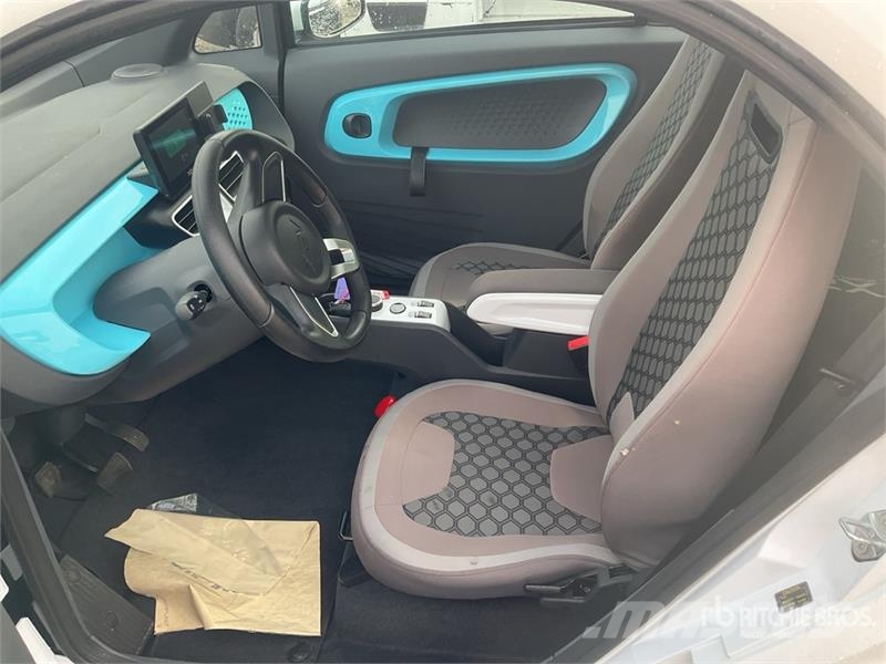 XEV Yoyo Electric Automobile Avtomobili
