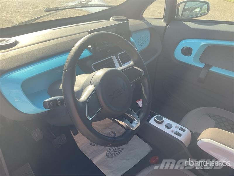  XEV Yoyo Electric Automobile PKWs