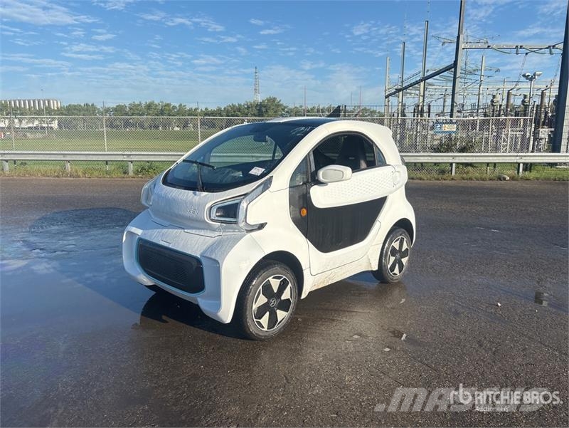  XEV Yoyo Electric electric mini car, 2-seater Auto Auto