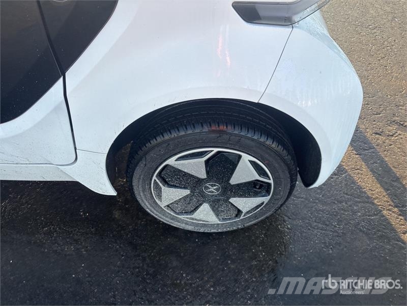 XEV Yoyo Electric electric mini car, 2-seater Auto Auto