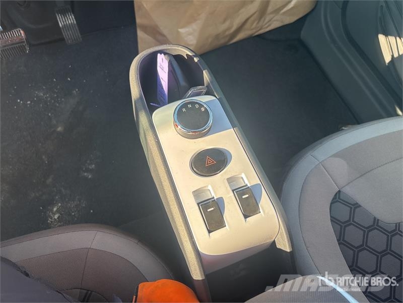 XEV Yoyo Electric electric mini car, 2-seater Auto Auto