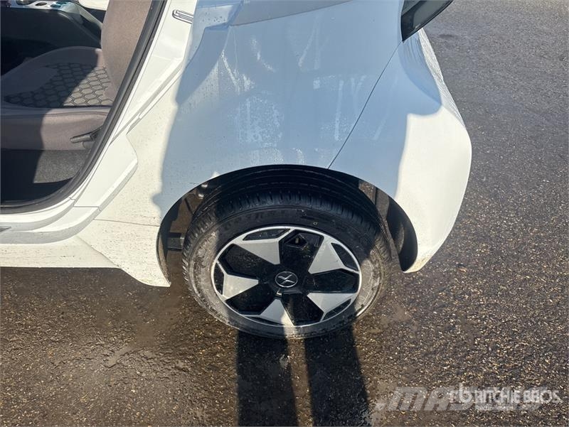  XEV Yoyo Electric electric mini car, 2-seater Auto Auto