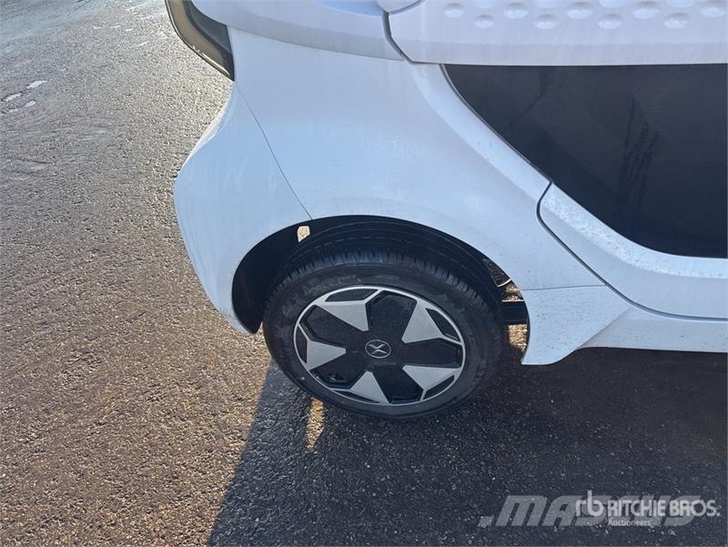  XEV Yoyo Electric electric mini car, 2-seater Auto Auto