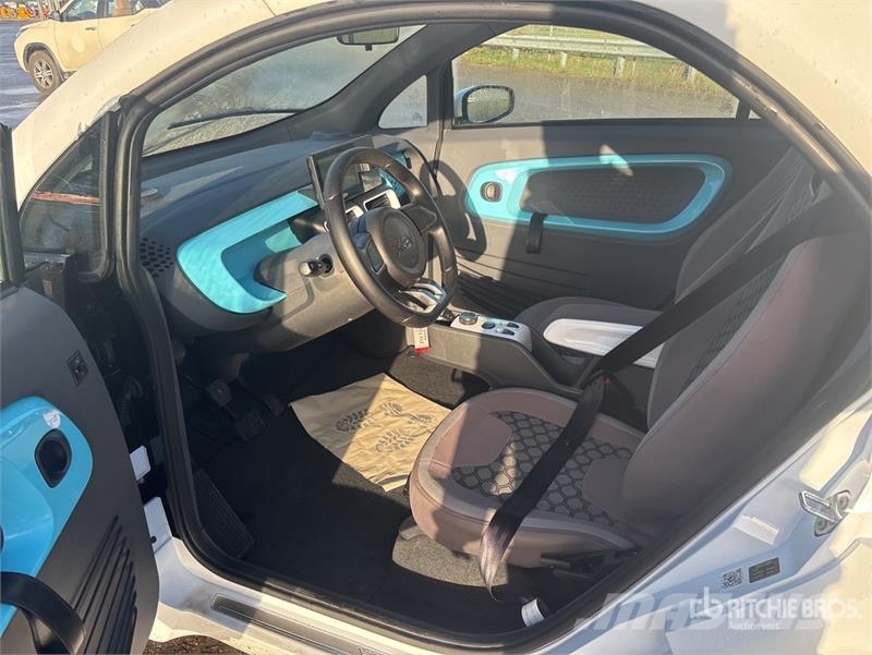 XEV Yoyo Electric electric mini car, 2-seater Auto Auto