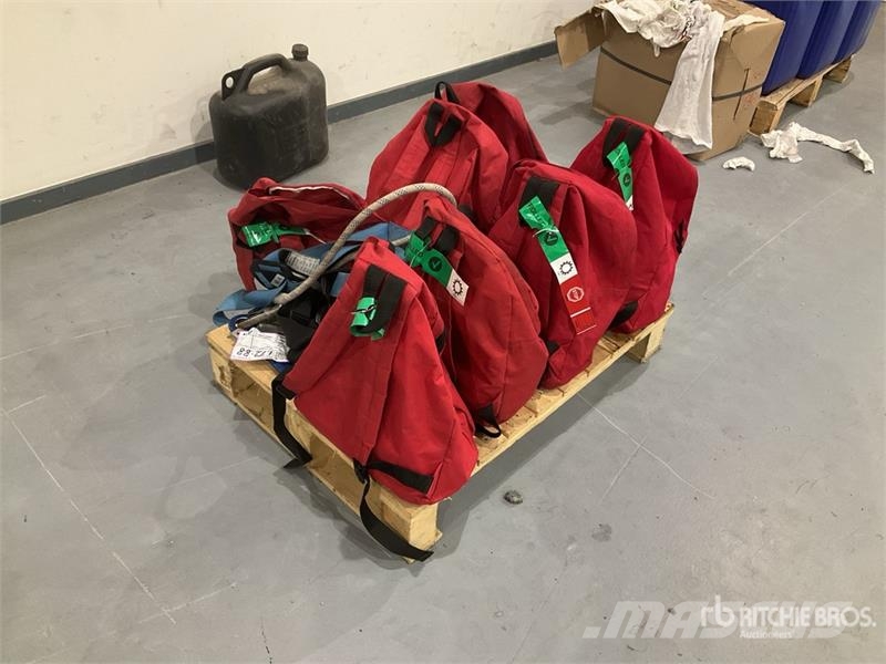  XSPLATFORM Static One Safety Vest مكونات أخرى