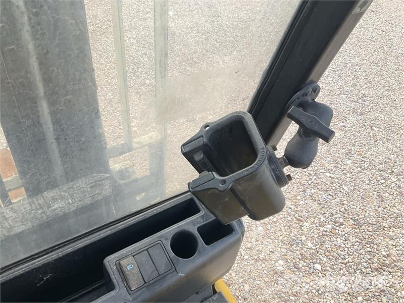 Yale ERP16VT MWB Electric Forklift Empilhadores eléctricos