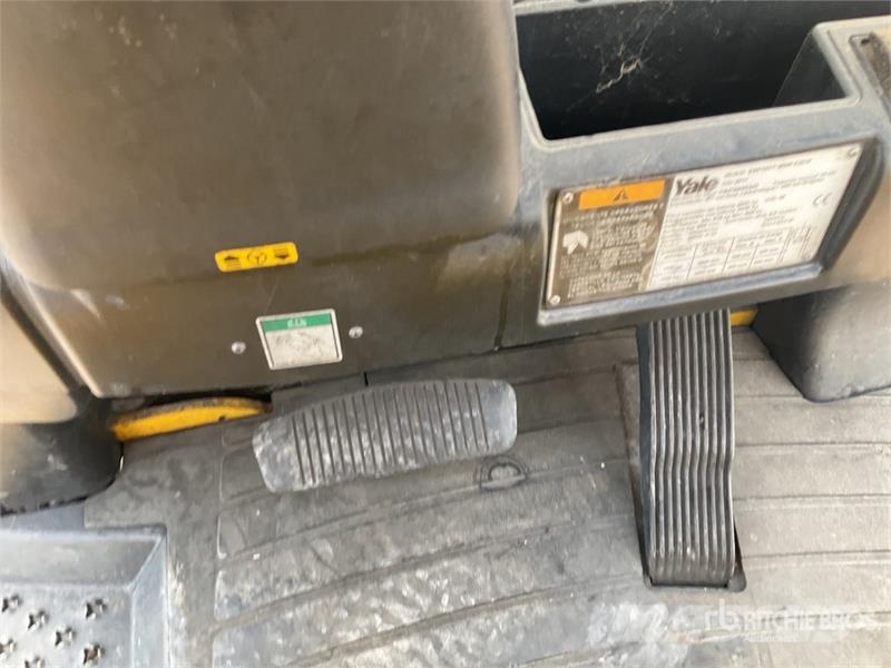 Yale ERP16VT MWB Electric Forklift Empilhadores eléctricos