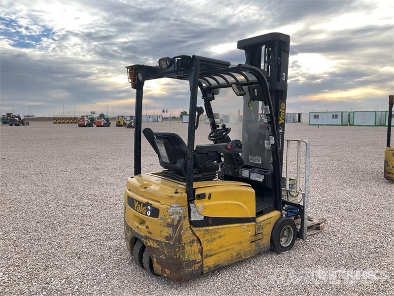 Yale ERP16VT MWB Electric Forklift Empilhadores eléctricos