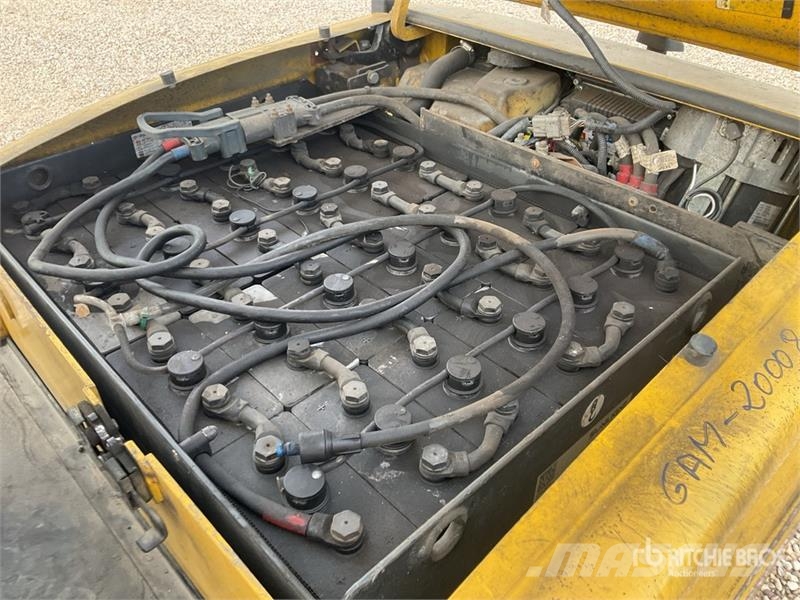 Yale ERP16VT MWB Electric Forklift Empilhadores eléctricos