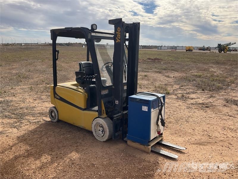 Yale ERP20VF Electric Forklift Električni viličarji
