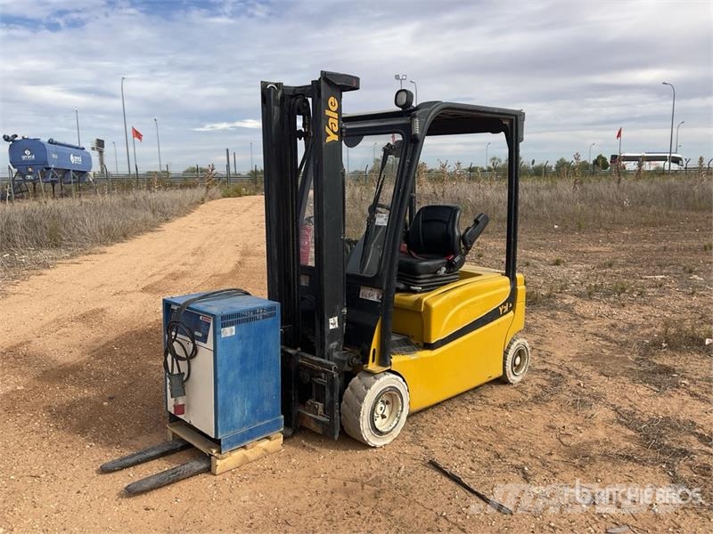 Yale ERP20VF Electric Forklift Električni viličarji