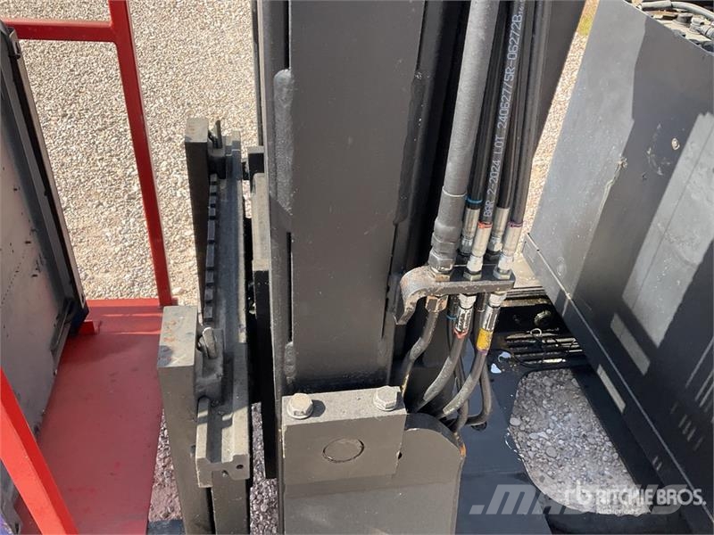 Yale MR 20 H Reach Truck Reach trucks