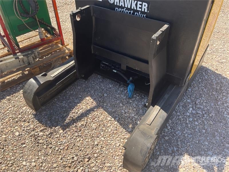 Yale MR14 Reach Truck リーチフォークリフト