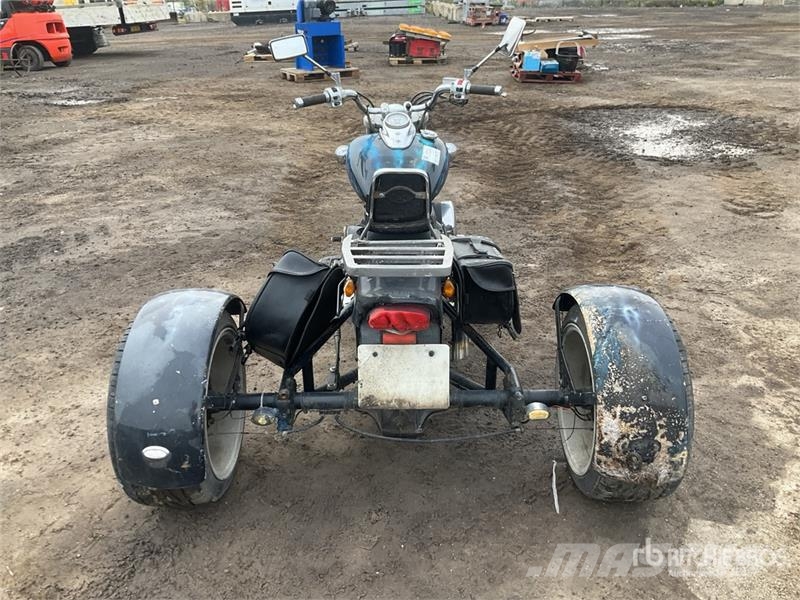 Yamaha Trike (Inoperable) Automobili
