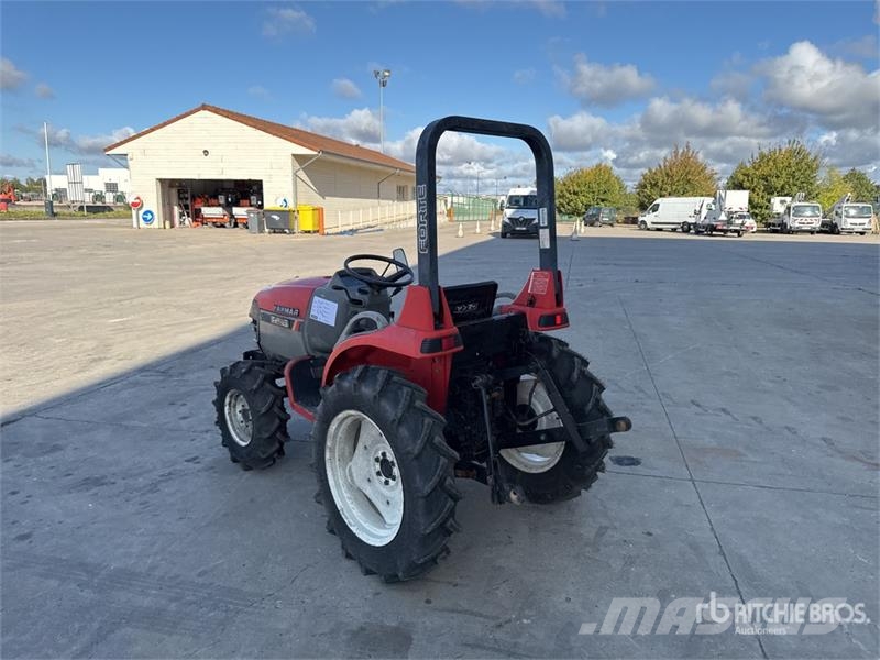 Yanmar AF16 4WD Tracteur Utilitaire Utility Tractor جرارات مدمجة
