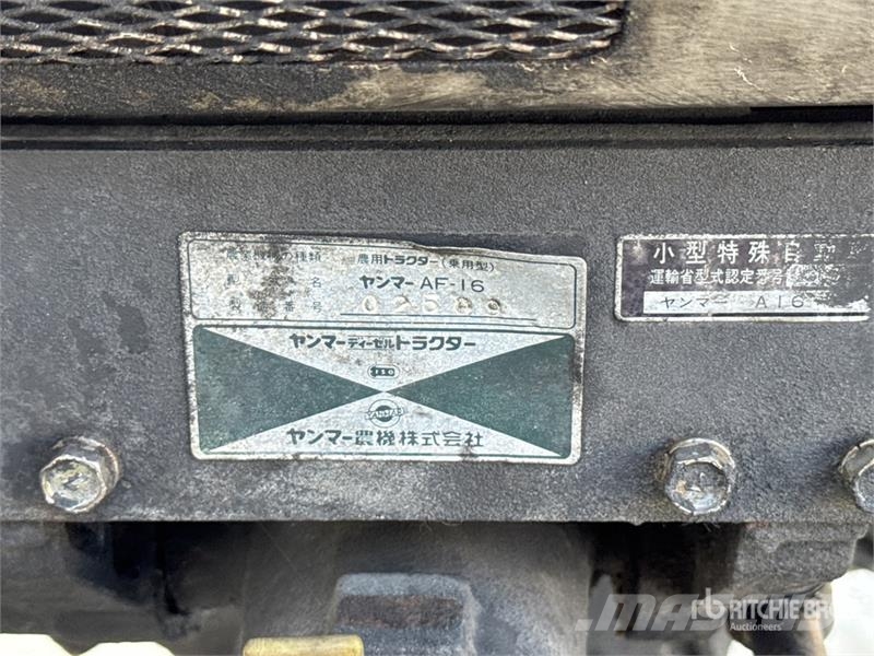 Yanmar AF16 4WD Tracteur Utilitaire Utility Tractor جرارات مدمجة