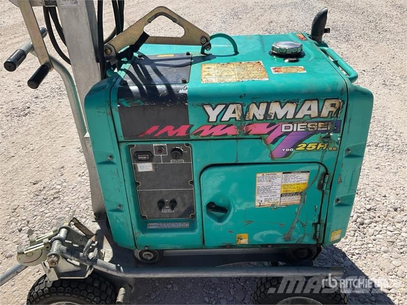 Yanmar BALLON LIGHT BOY LB 446HB Light Tower Rasvjetni tornjevi